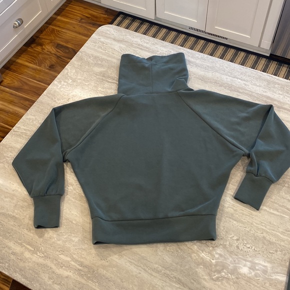 Express Casual 2-Piece Set, Size XXS fits like XS - Picture 6 of 14